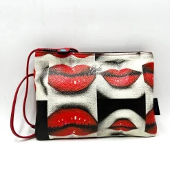 Pochette in Pelle con Tracolla